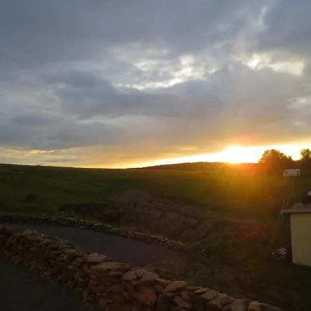 Gasthaus Ruebenau Alojamento de Acomodação e Pequeno-almoço 3*