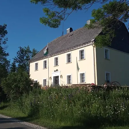 Bed & Breakfast Ruebenau *